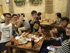 袁州烧烤加盟,学烧烤技术,开烧烤店多少钱疯狂烤翅加盟